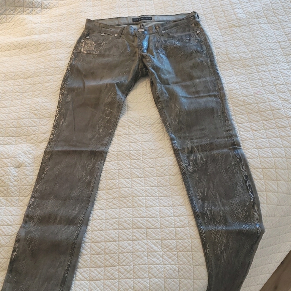 Rock & Republic snake print, waxed denim, Silver black and grey, Size 28